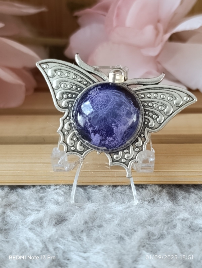 Collier Papillon Pétri Violet