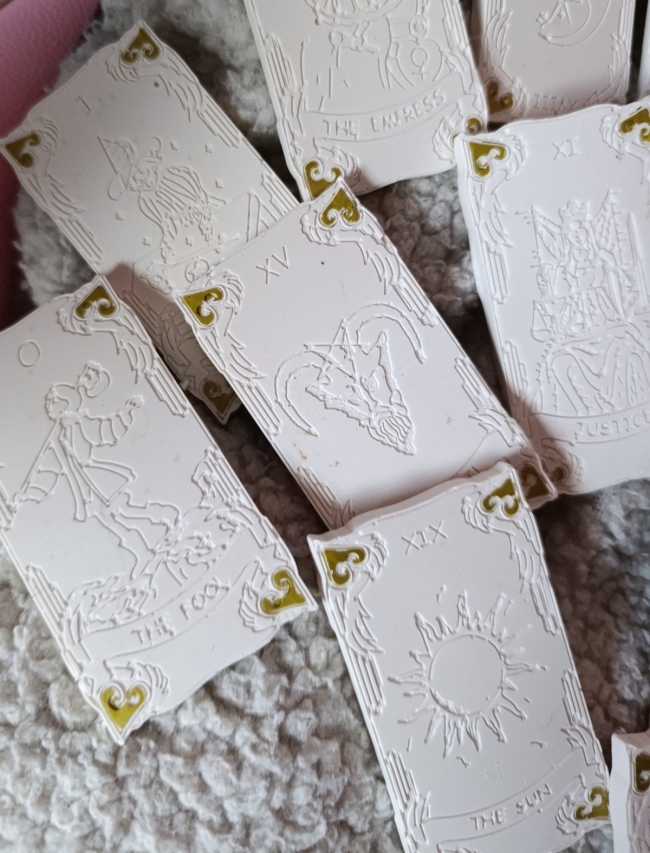 Le Tarot des arcanes majeurs Intemporel en Jesmonite !  